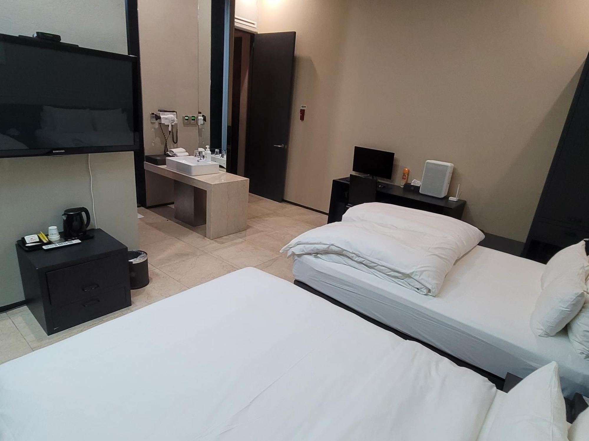 Starhills Hotel Seoul Exterior photo
